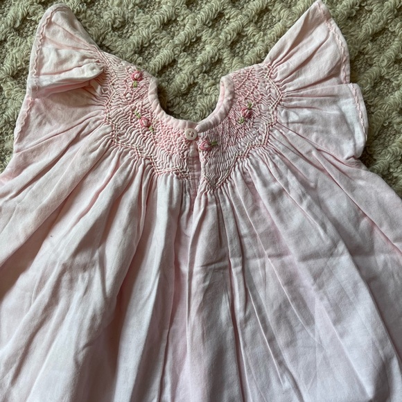 Isabel Garreton Smocked Bishop Pink Embroidered 100% cotton Dress 9 months - Picture 4 of 7